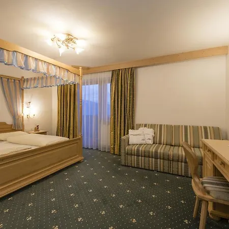 Senoner Hotel 3*