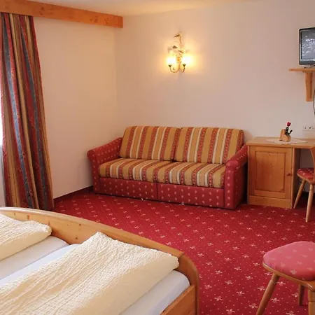 Hotel Senoner 3*